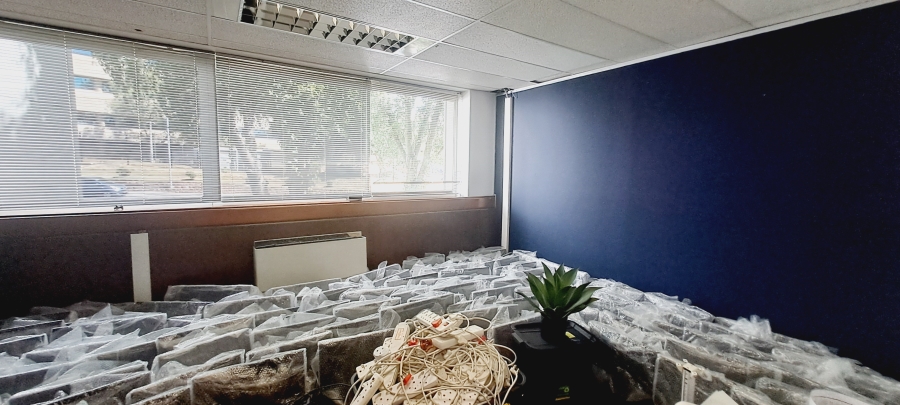 To Let commercial Property for Rent in Bo Oakdale Western Cape